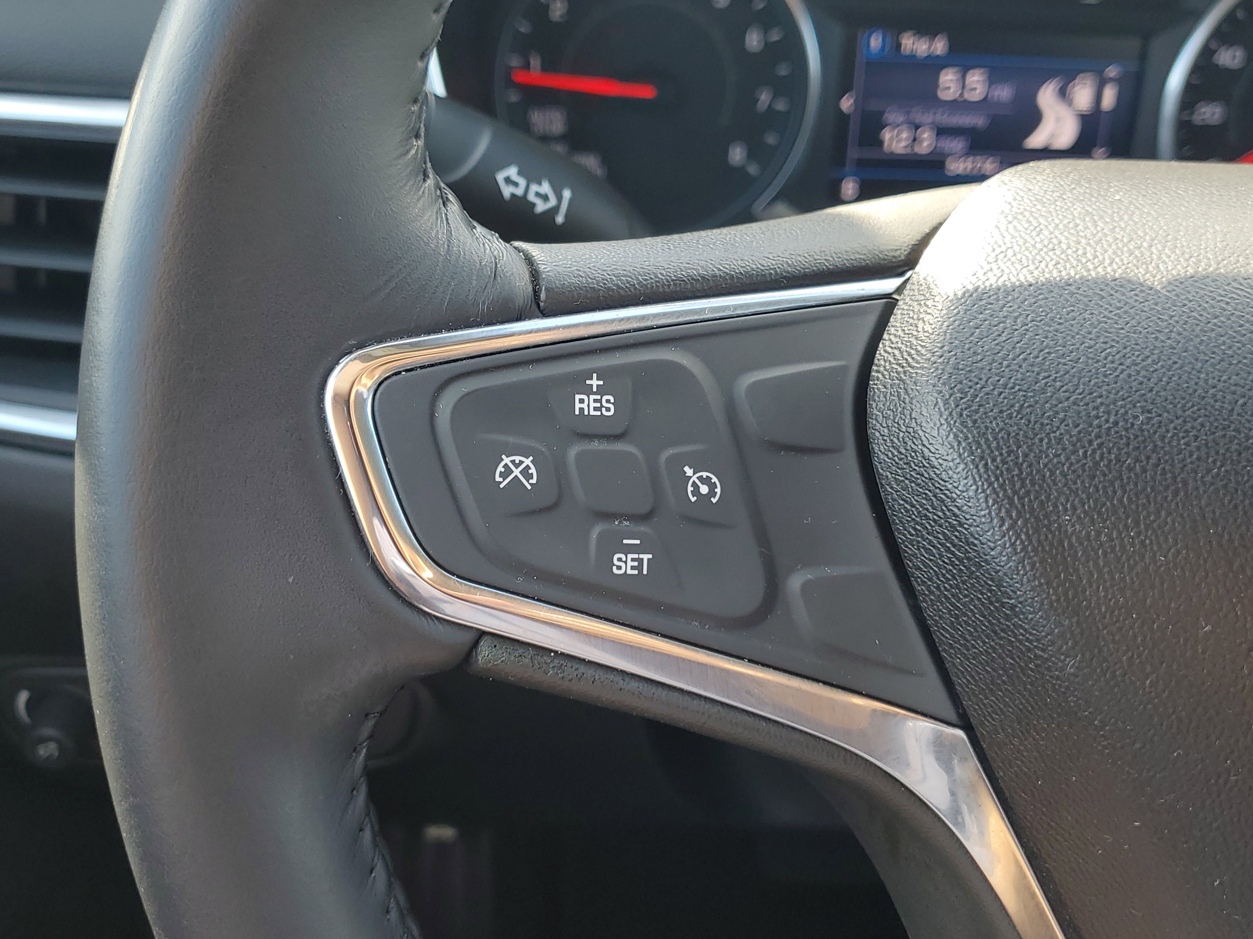 Used 2019 Chevrolet Equinox LT image 26