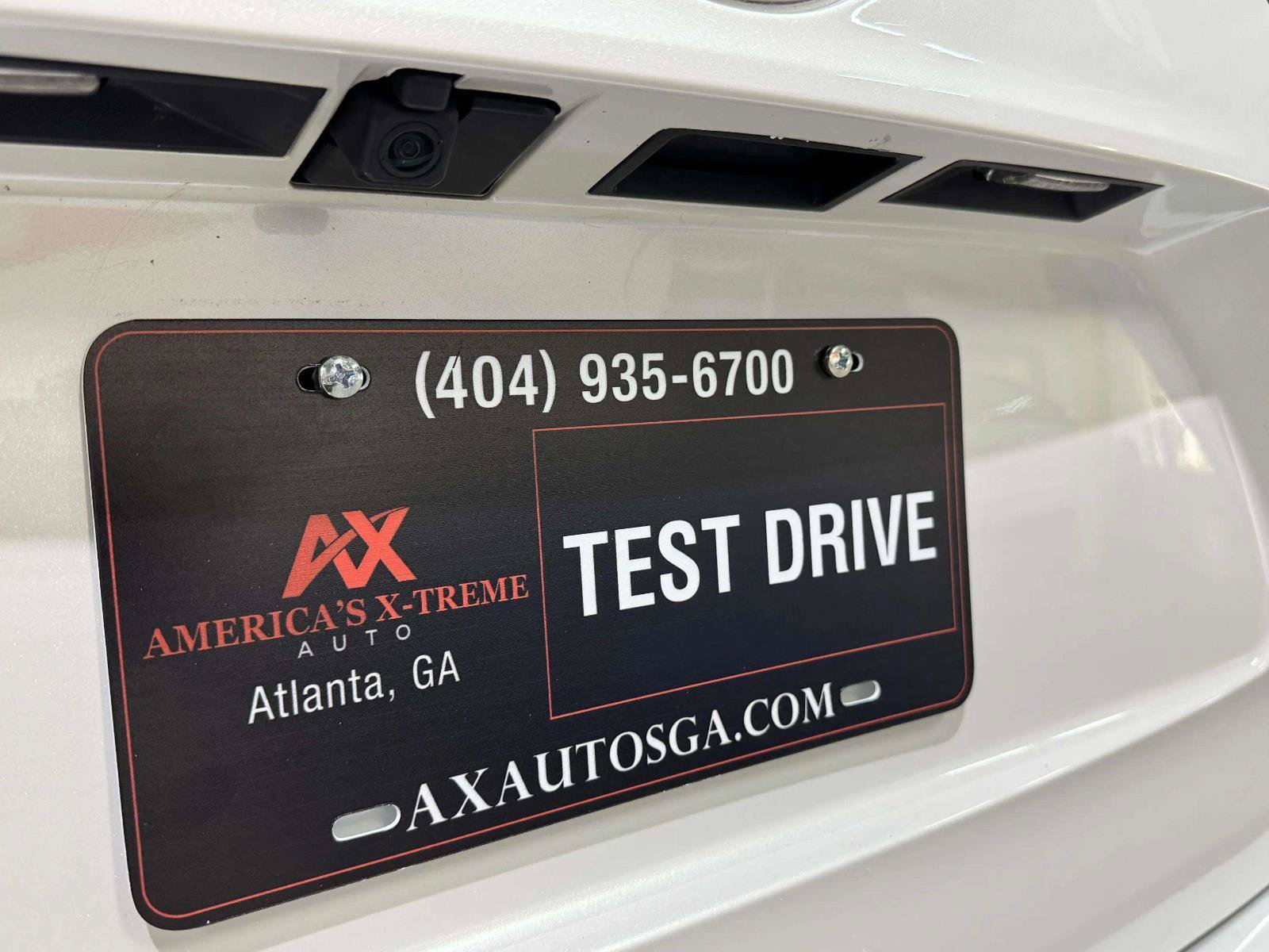 Used 2023 Toyota Highlander XSE AWD/4WD image 19