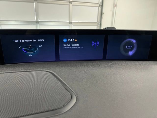 Used 2025 Lincoln Navigator L Reserve image 39