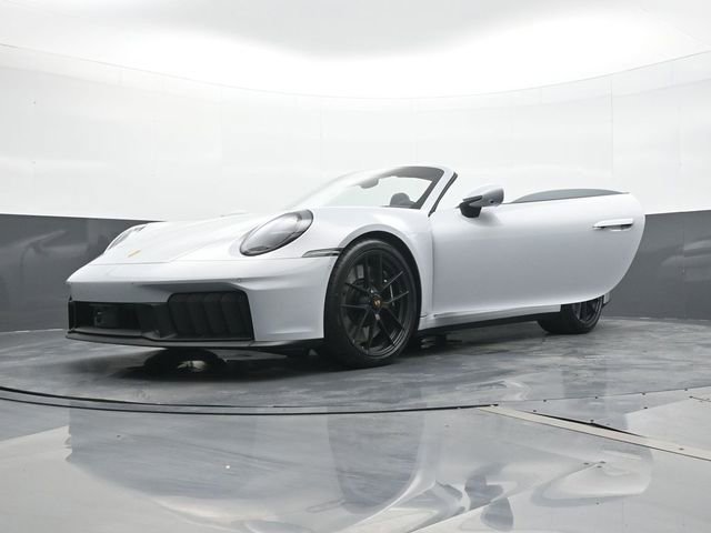 Used 2026 Porsche 911 Carrera 4 GTS AWD/4WD image 27