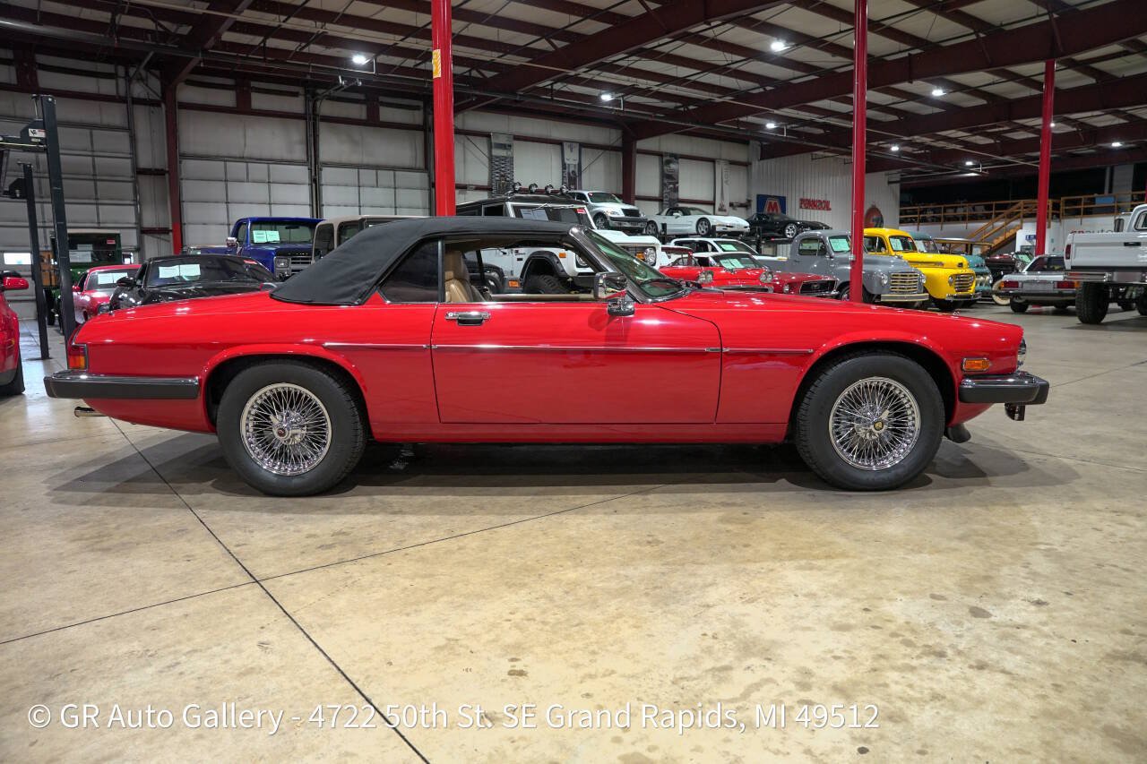 Used 1989 Jaguar XJS V12 Convertible RWD image 25