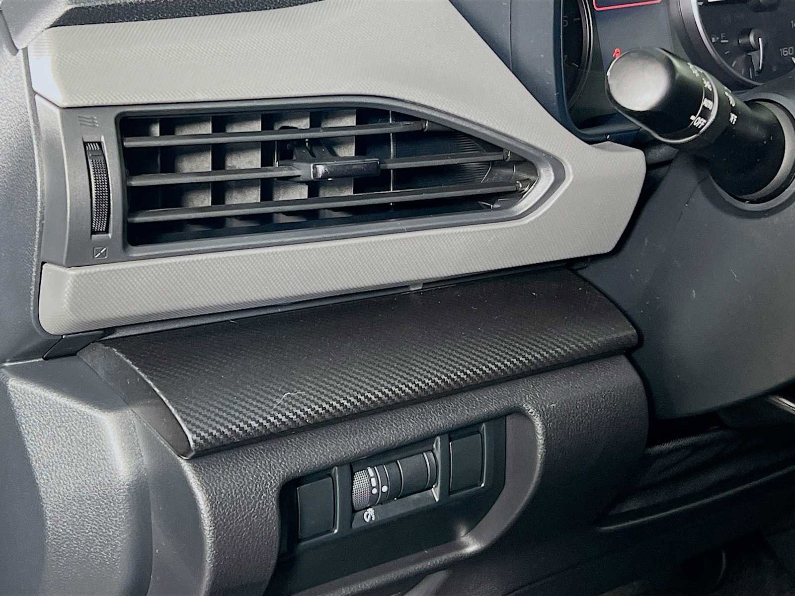 Used 2024 Subaru Crosstrek 2.5i Limited image 10