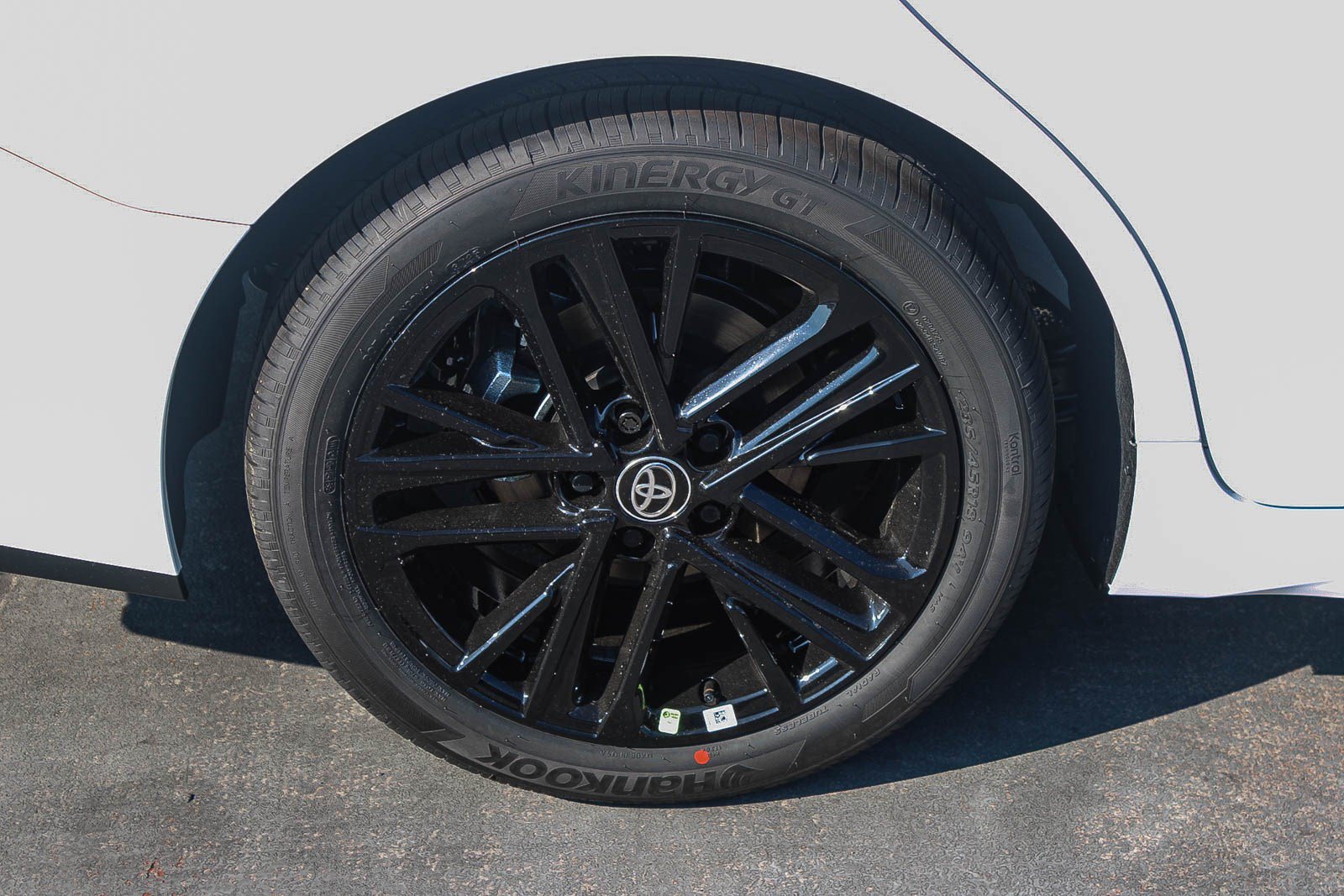New 2026 Toyota Camry SE FWD image 12