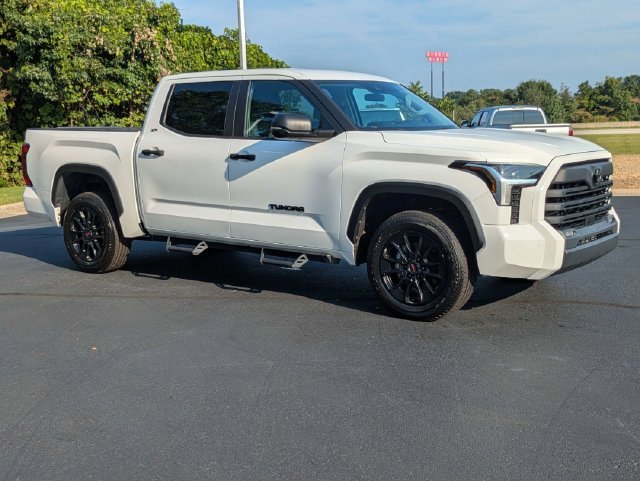 Used 2024 Toyota Tundra SR5 w/ SR5 Convenience Package AWD/4WD image 2
