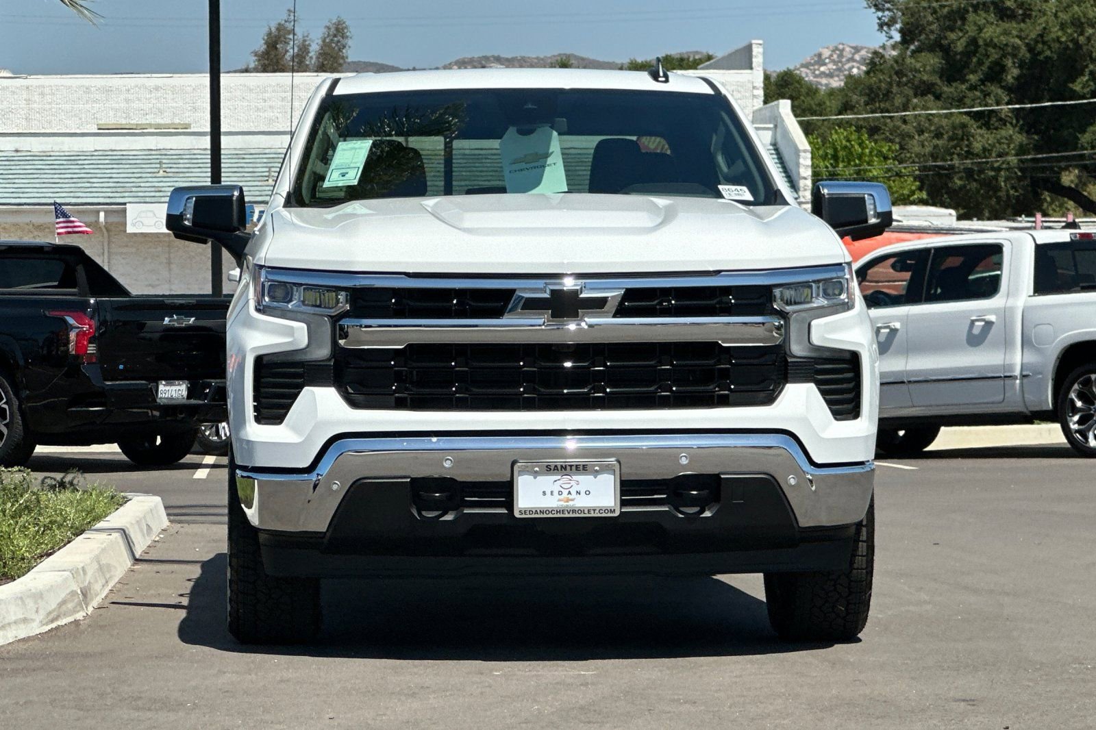 New 2026 Chevrolet Silverado 1500 LT w/ Safety Package AWD/4WD image 9