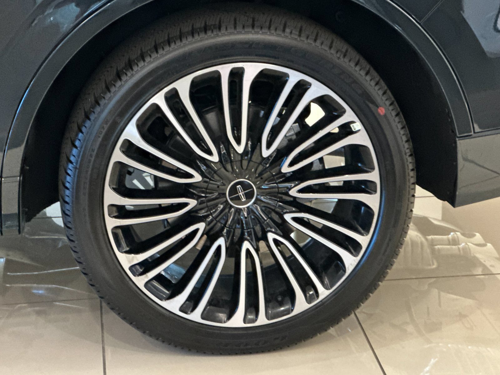 New 2026 Lincoln Aviator Black Label AWD/4WD image 23