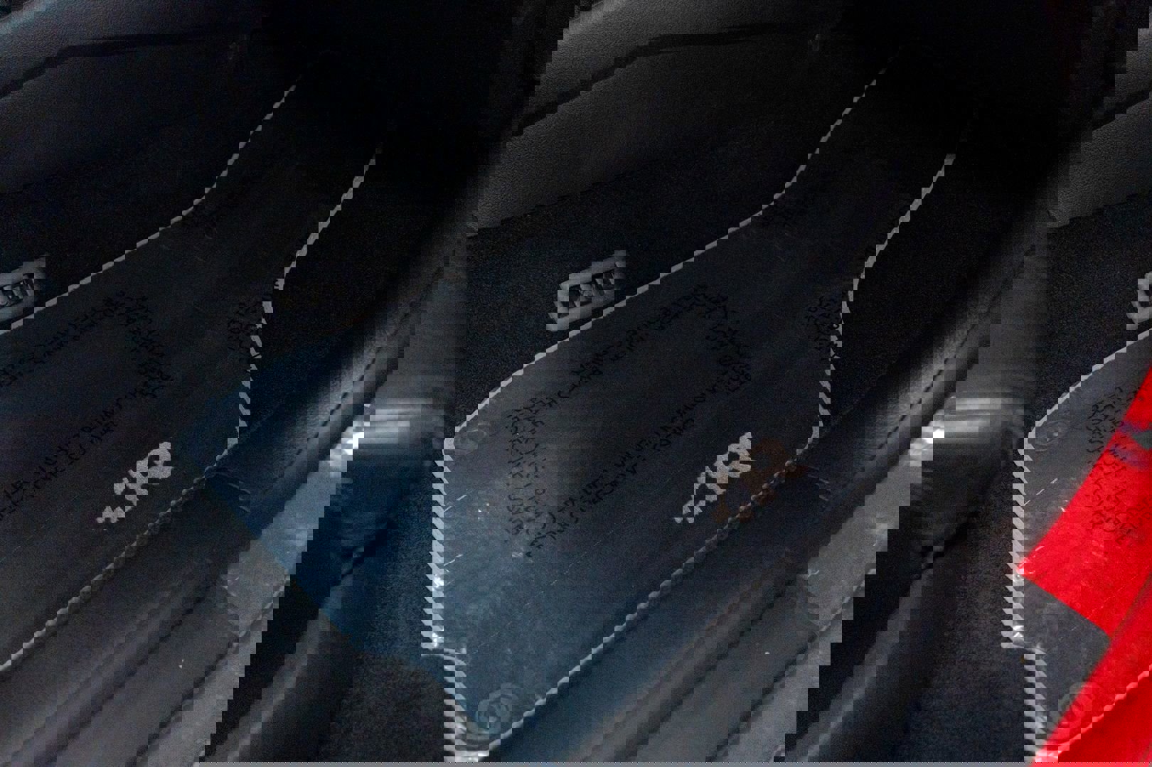 Used 2004 Volkswagen R32 image 31