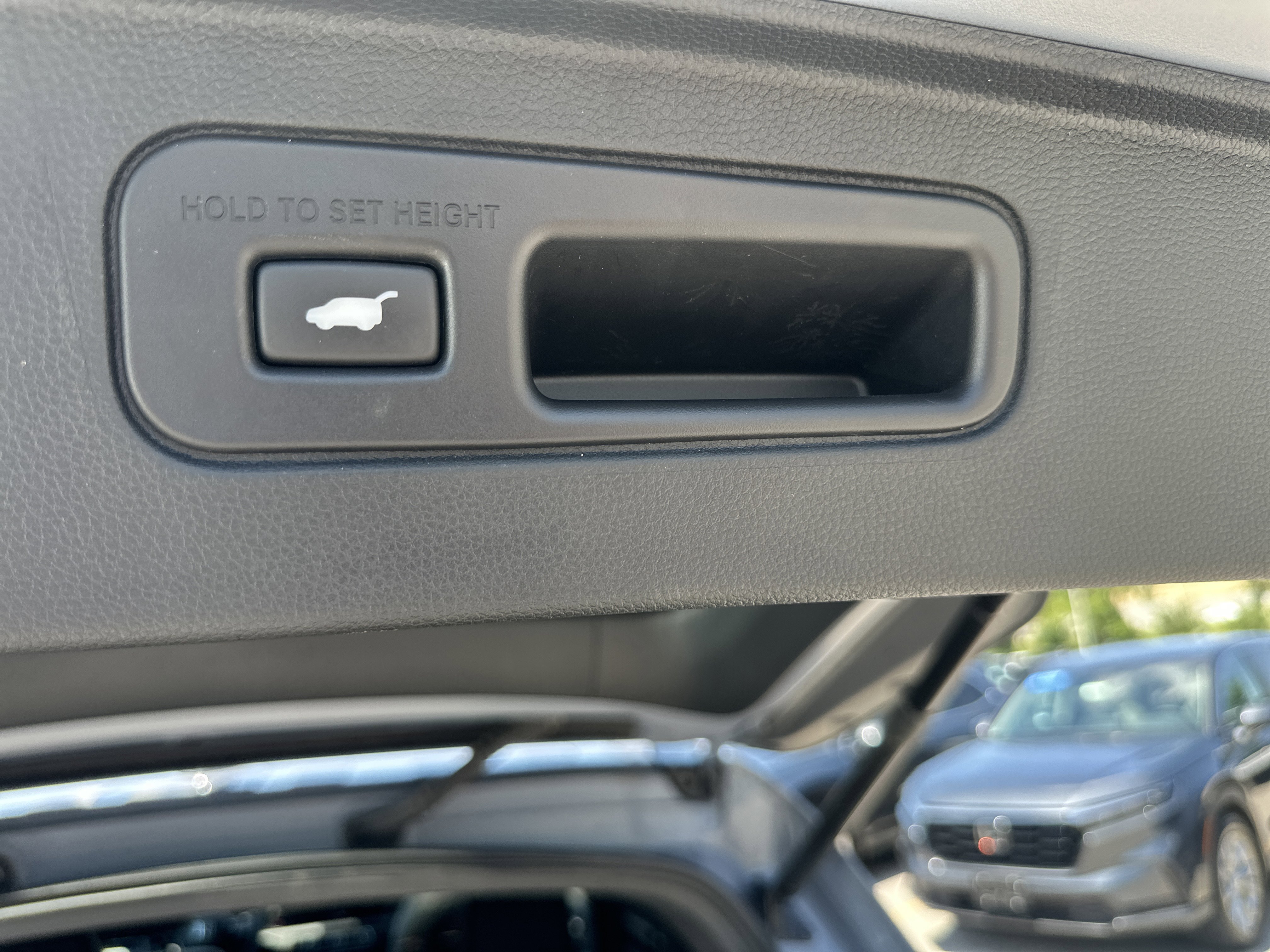 Certified 2024 Honda Pilot TrailSport image 11