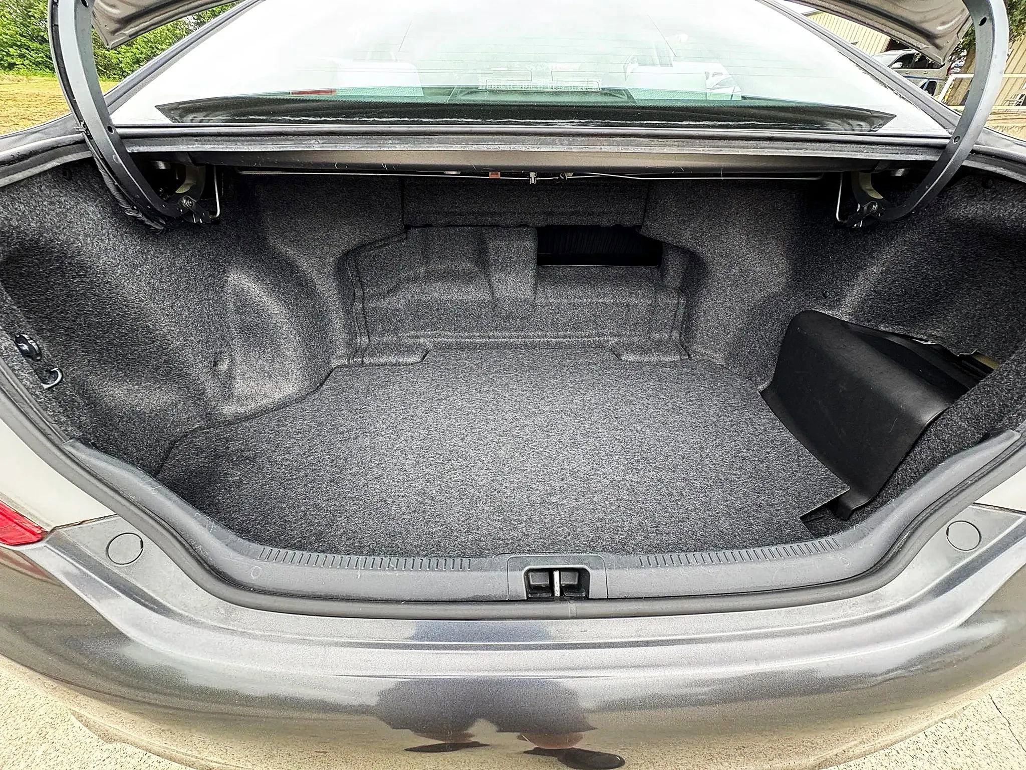 Used 2012 Toyota Camry LE FWD image 20