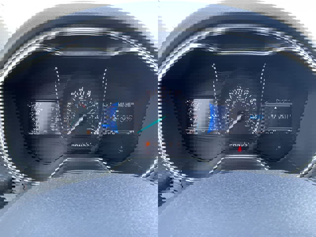 Used 2016 Ford Fusion SE w/ Equipment Group 202A image 27