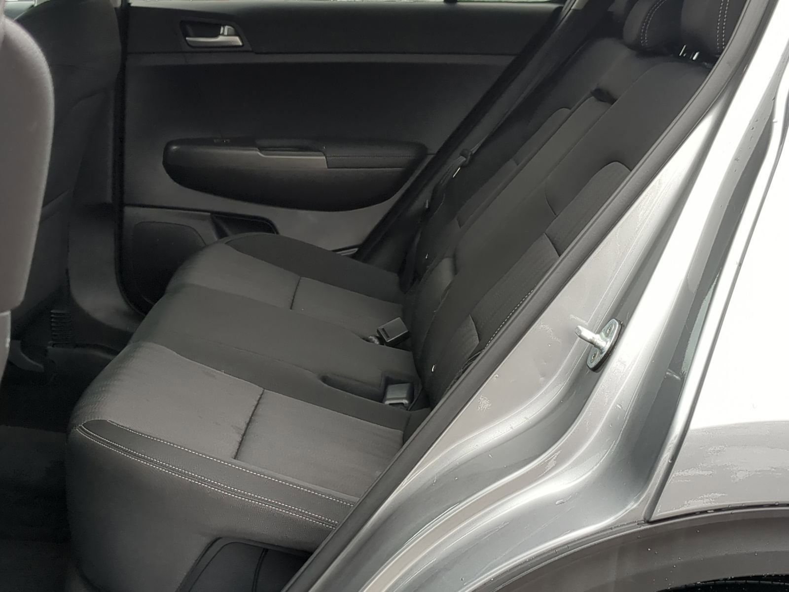 Used 2022 Kia Sportage LX image 21