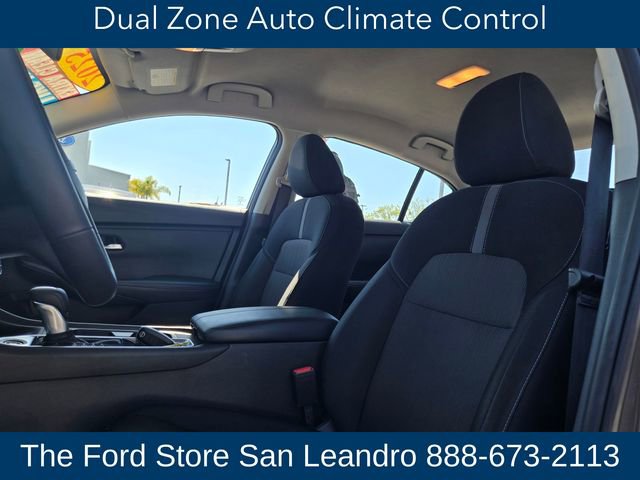 Used 2025 Nissan Sentra SV w/ All-Weather Package image 14