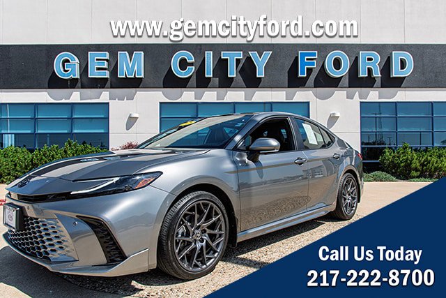 Used 2025 Toyota Camry XSE w/ Premium Plus Package AWD/4WD image 1