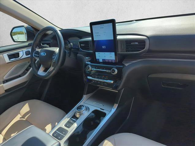 Used 2022 Ford Explorer Limited w/ Limited Technology Package image 23