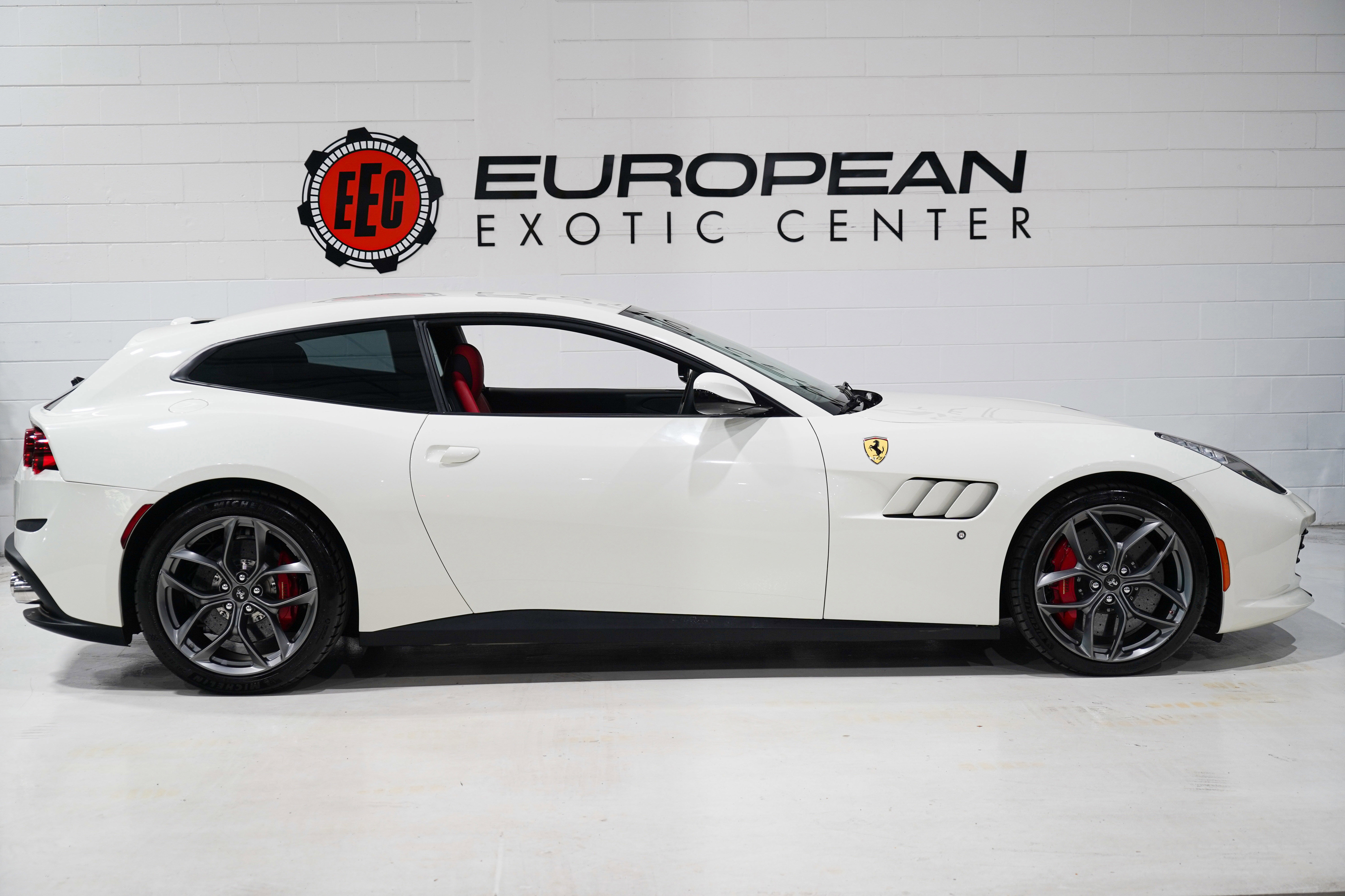 Used 2018 Ferrari GTC4Lusso T RWD image 6
