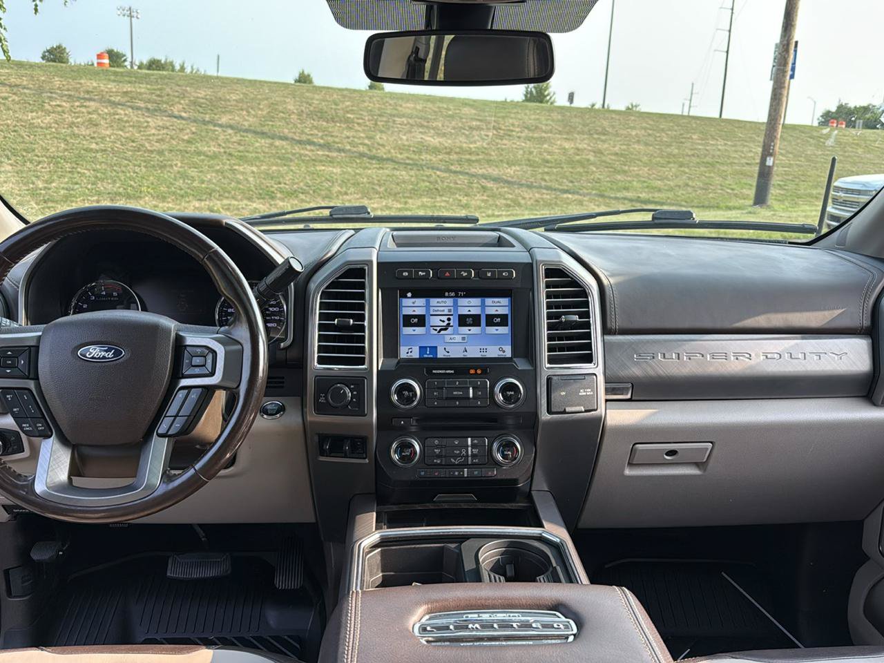 Used 2018 Ford F350 Limited w/ FX4 4x4 Off Road Package image 34
