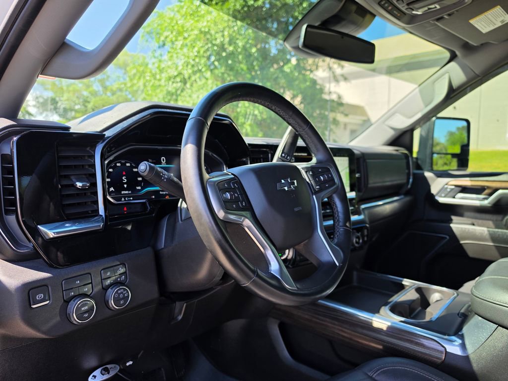 Used 2025 Chevrolet Silverado 2500 LT w/ Trail Boss Package image 28