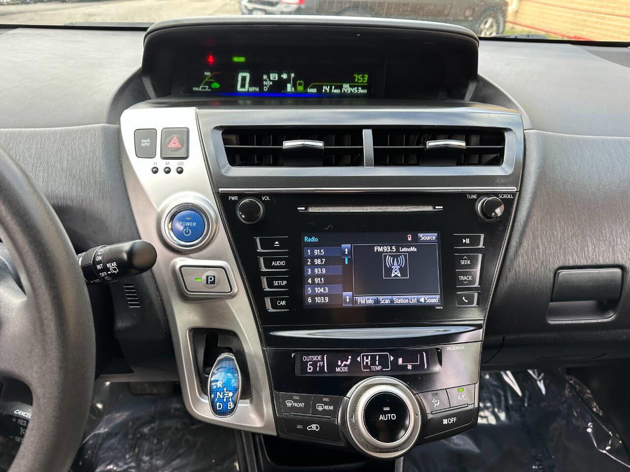 Used 2015 Toyota Prius V Three image 36