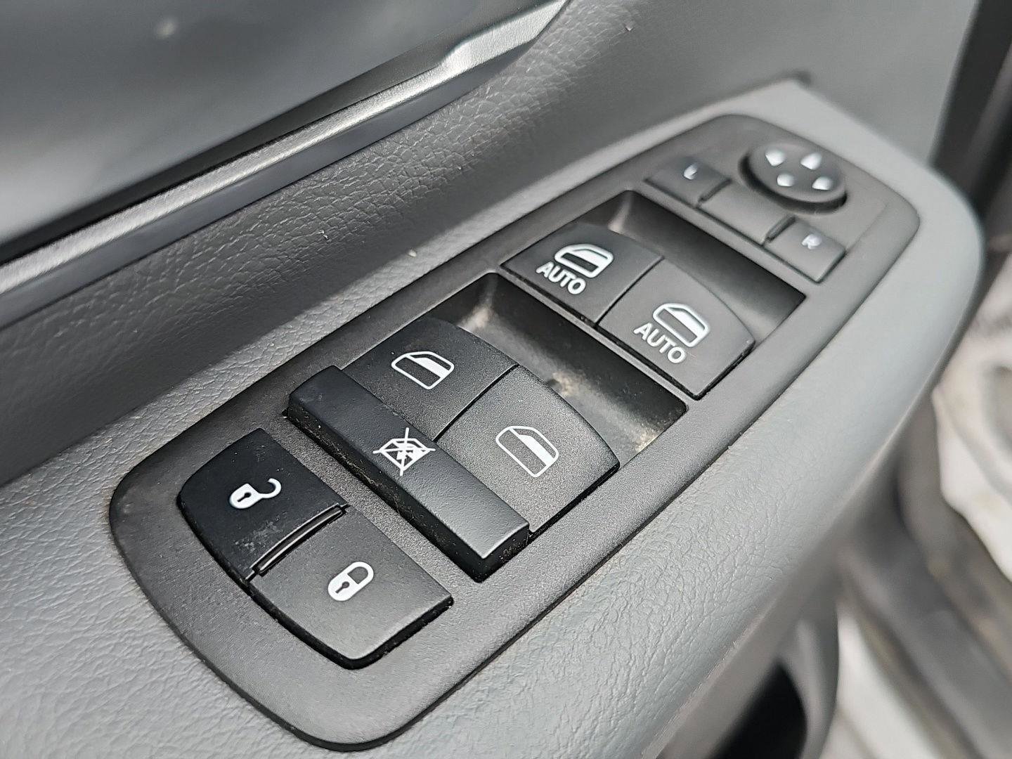 Used 2022 RAM 1500 Big Horn image 13