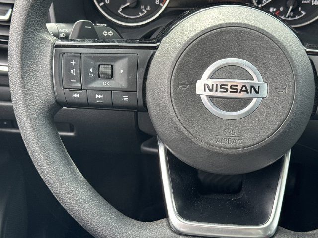 Used 2021 Nissan Rogue SV AWD/4WD image 17