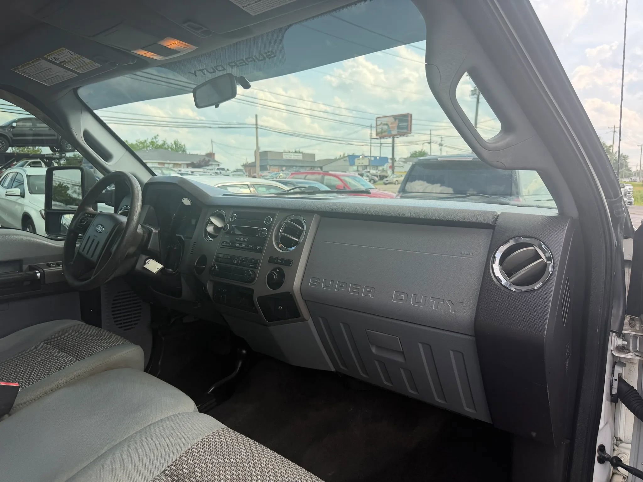 Used 2012 Ford F350 XLT w/ Snow Plow Prep Pkg AWD/4WD image 15