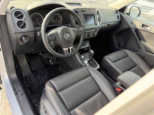 Used 2017 Volkswagen Tiguan Wolfsburg Edition image 13