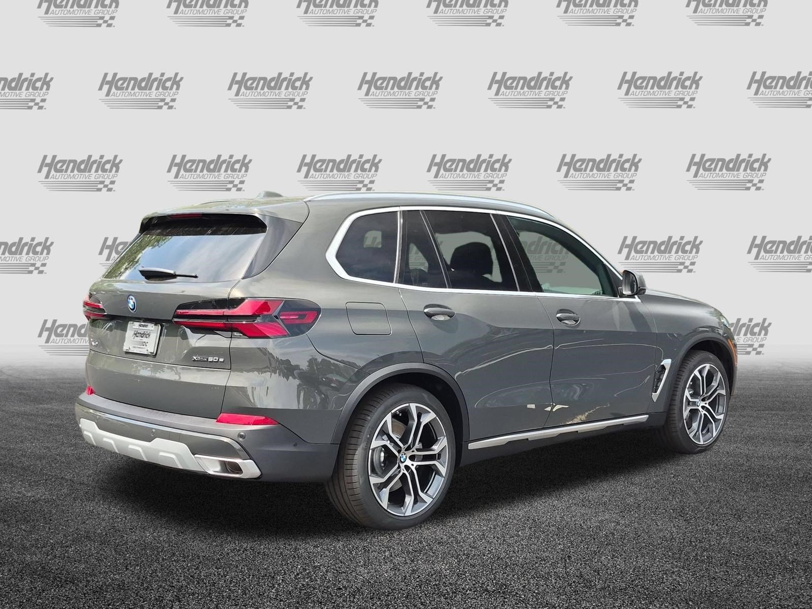 New 2026 BMW X5 xDrive50e AWD/4WD image 10