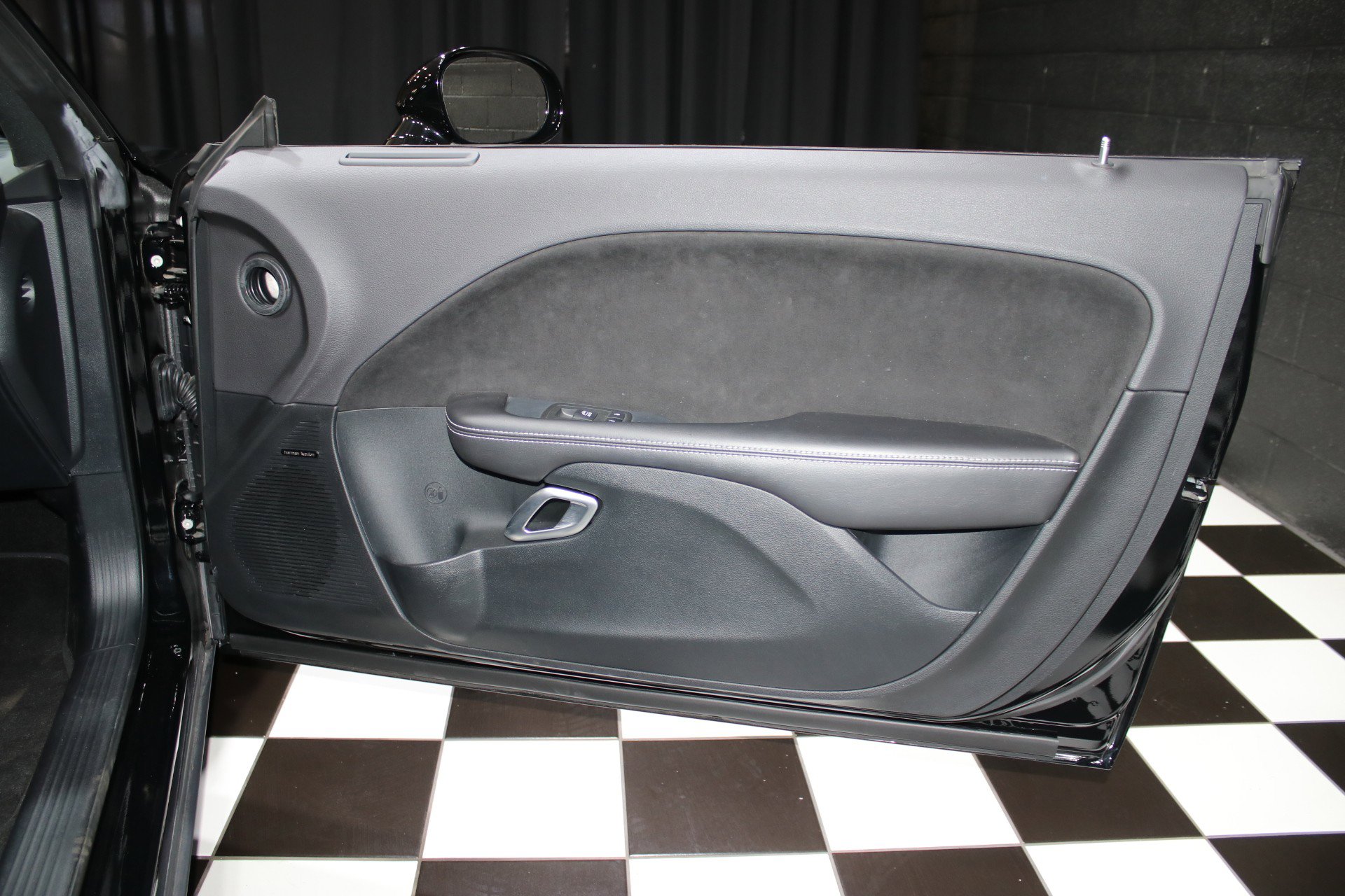 Used 2018 Dodge Challenger SRT Demon image 38