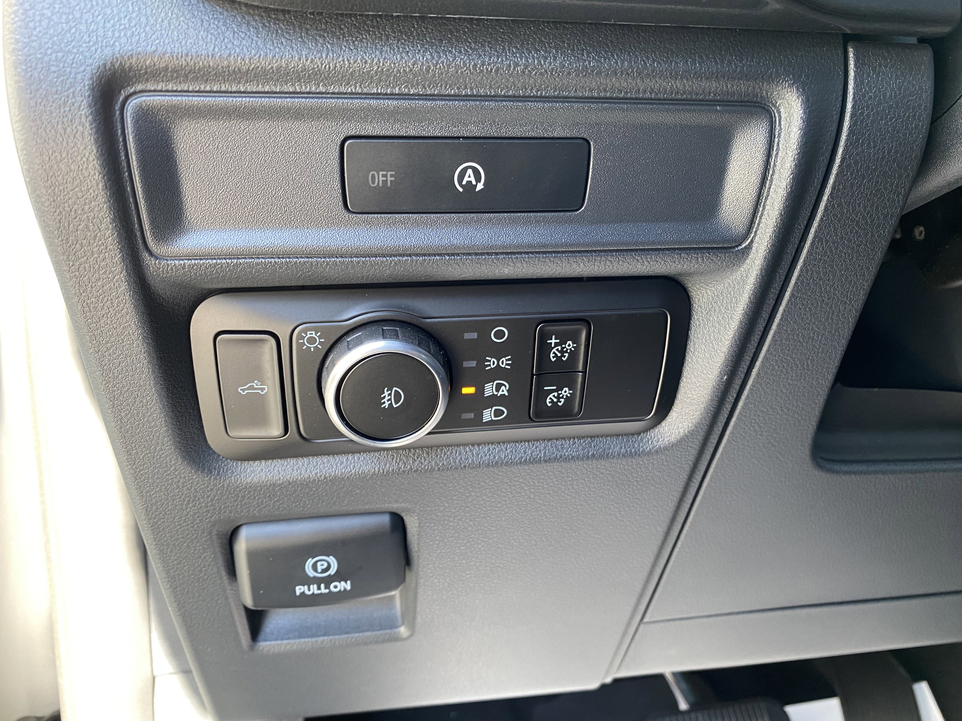 Used 2025 Ford F150 STX w/ Equipment Group 200A image 18