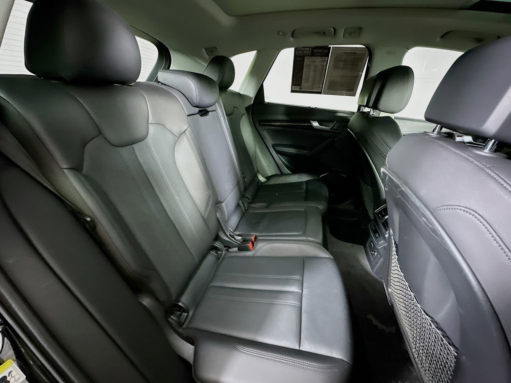 Used 2019 Audi Q5 2.0T Premium Plus w/ Premium Plus Package image 11