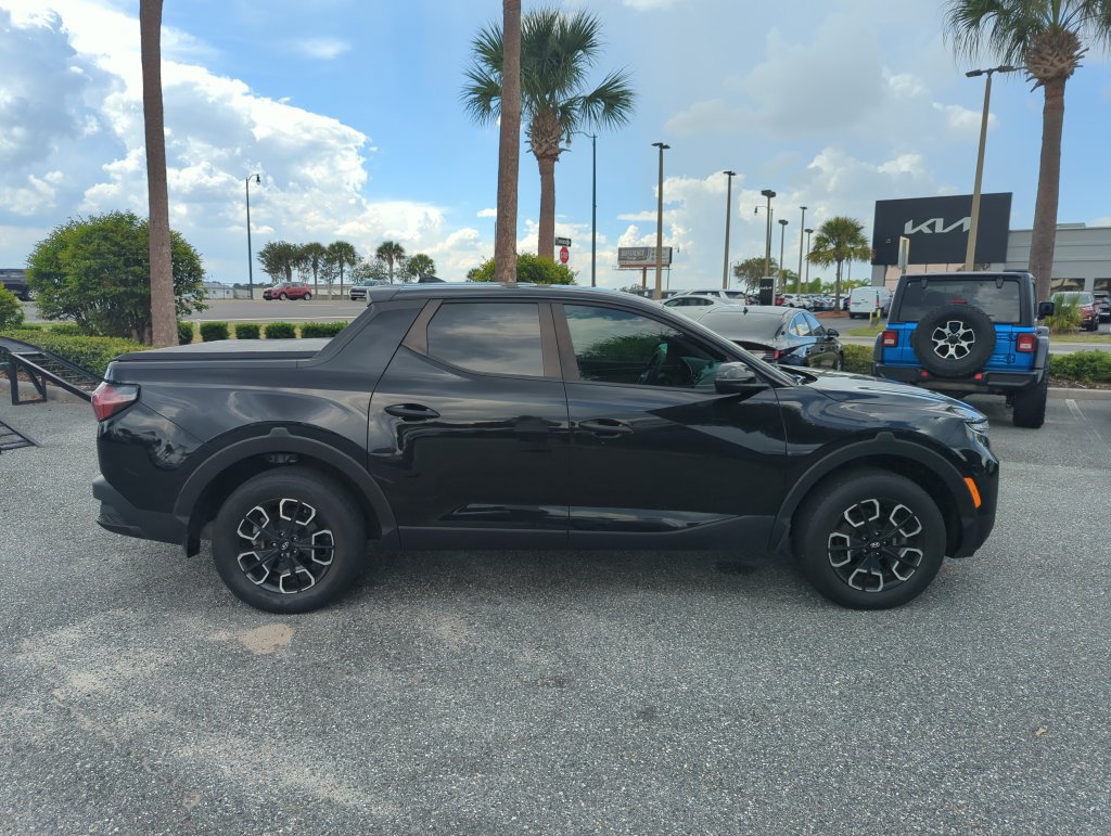 Used 2023 Hyundai Santa Cruz SEL AWD/4WD image 3