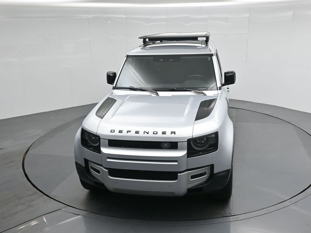 Used 2024 Land Rover Defender 110 S image 37