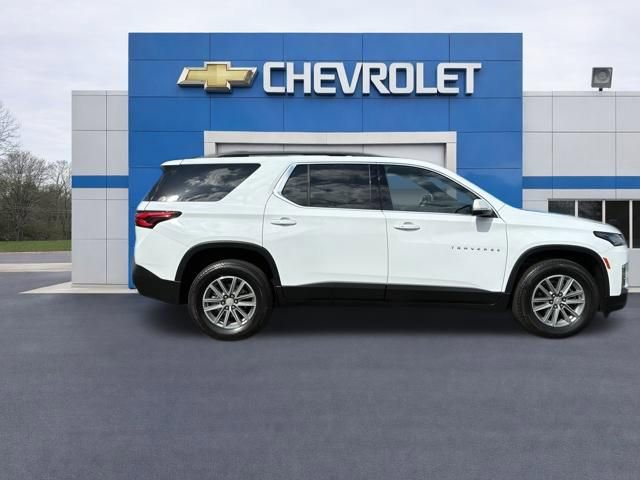 Used 2023 Chevrolet Traverse LT image 7