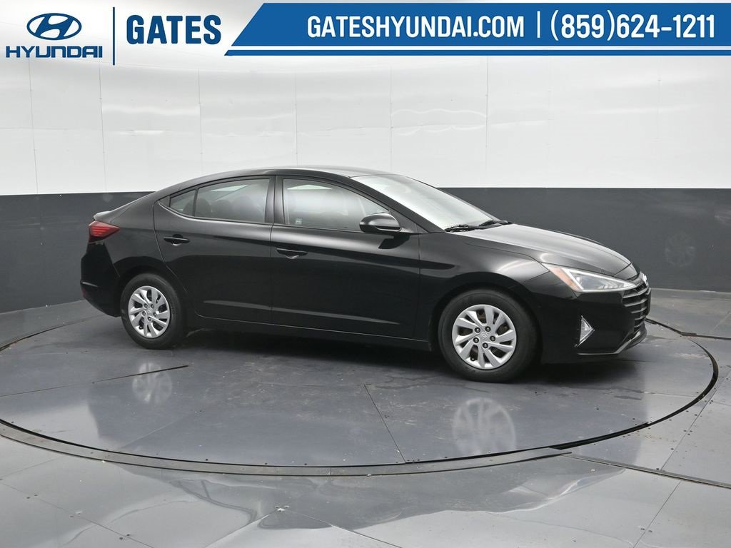 Used 2019 Hyundai Elantra SE w/ Cargo Package