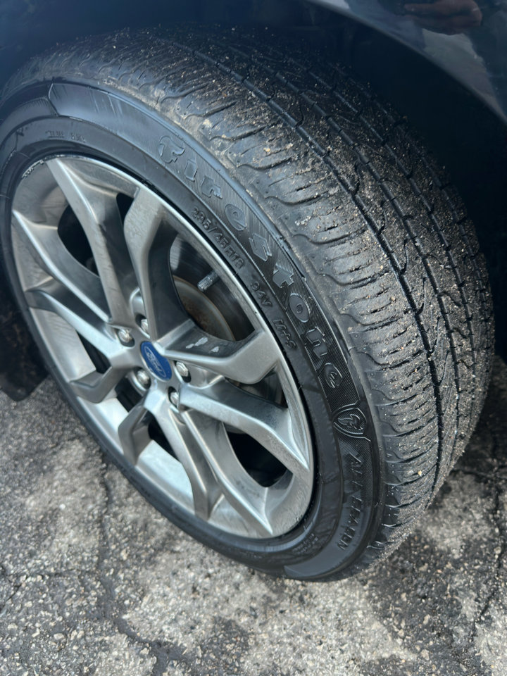 Used 2020 Ford Fusion Titanium image 5