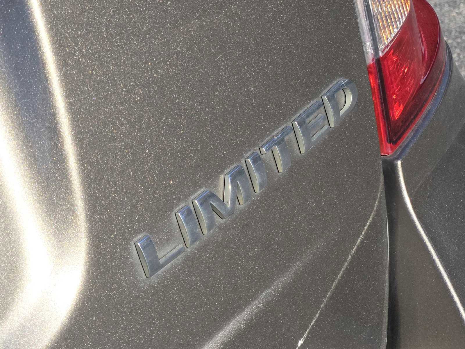 Used 2014 Ford Edge Limited w/ Equipment Group 301A image 8