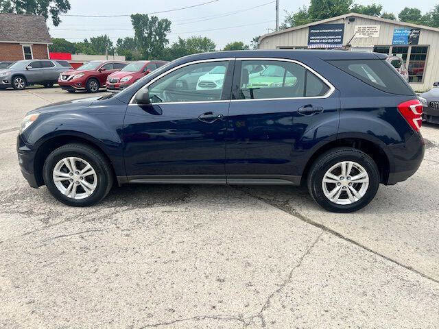 Used 2017 Chevrolet Equinox LS image 9