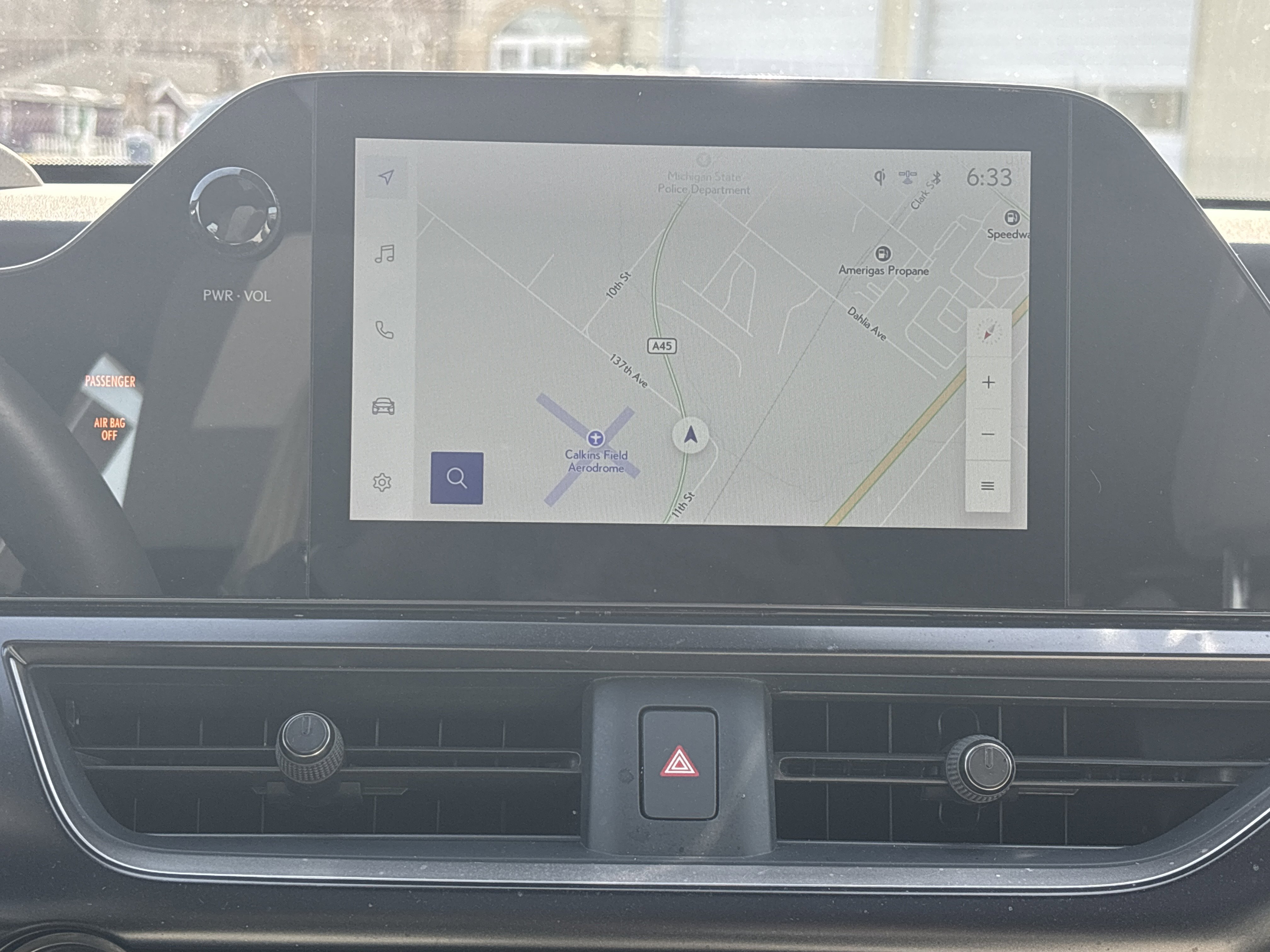 Used 2025 Lexus UX 300h AWD w/ Cold Area Package image 4