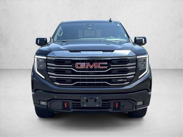 Used 2024 GMC Sierra 1500 AT4 w/ Technology Package AWD/4WD image 2