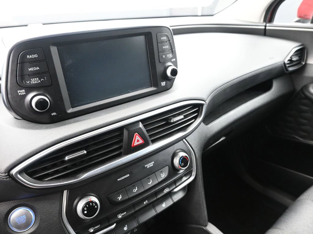 Used 2019 Hyundai Santa Fe SEL image 18