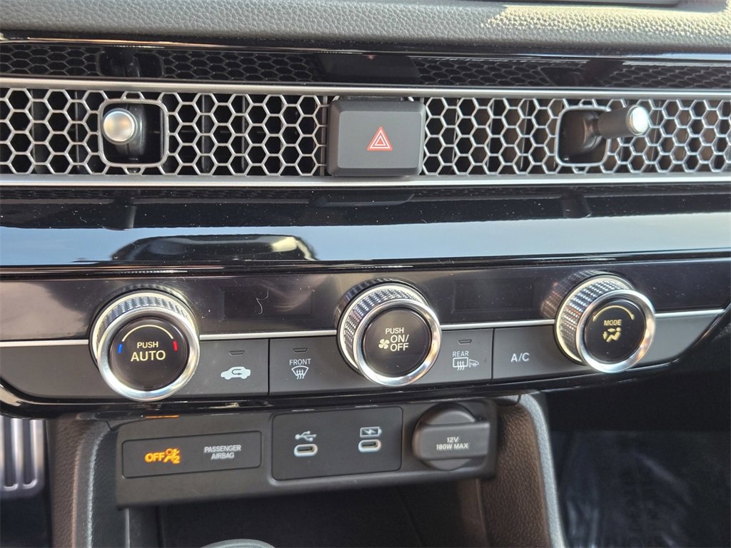 Used 2025 Honda Civic Sport image 18