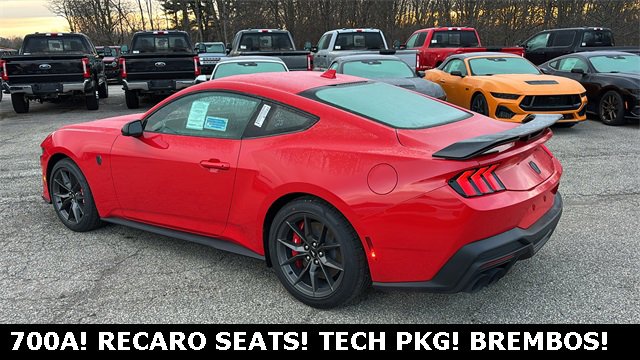 New 2026 Ford Mustang Dark Horse image 4