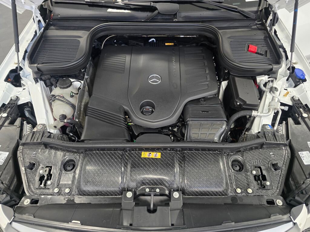 New 2026 Mercedes-Benz GLS 450 4MATIC image 10