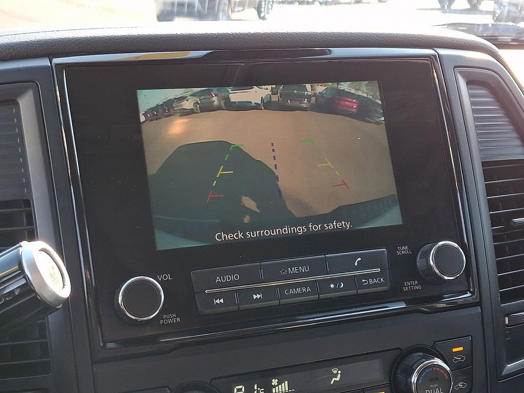 Used 2023 Nissan Titan SV w/ SV Convenience Package AWD/4WD image 17