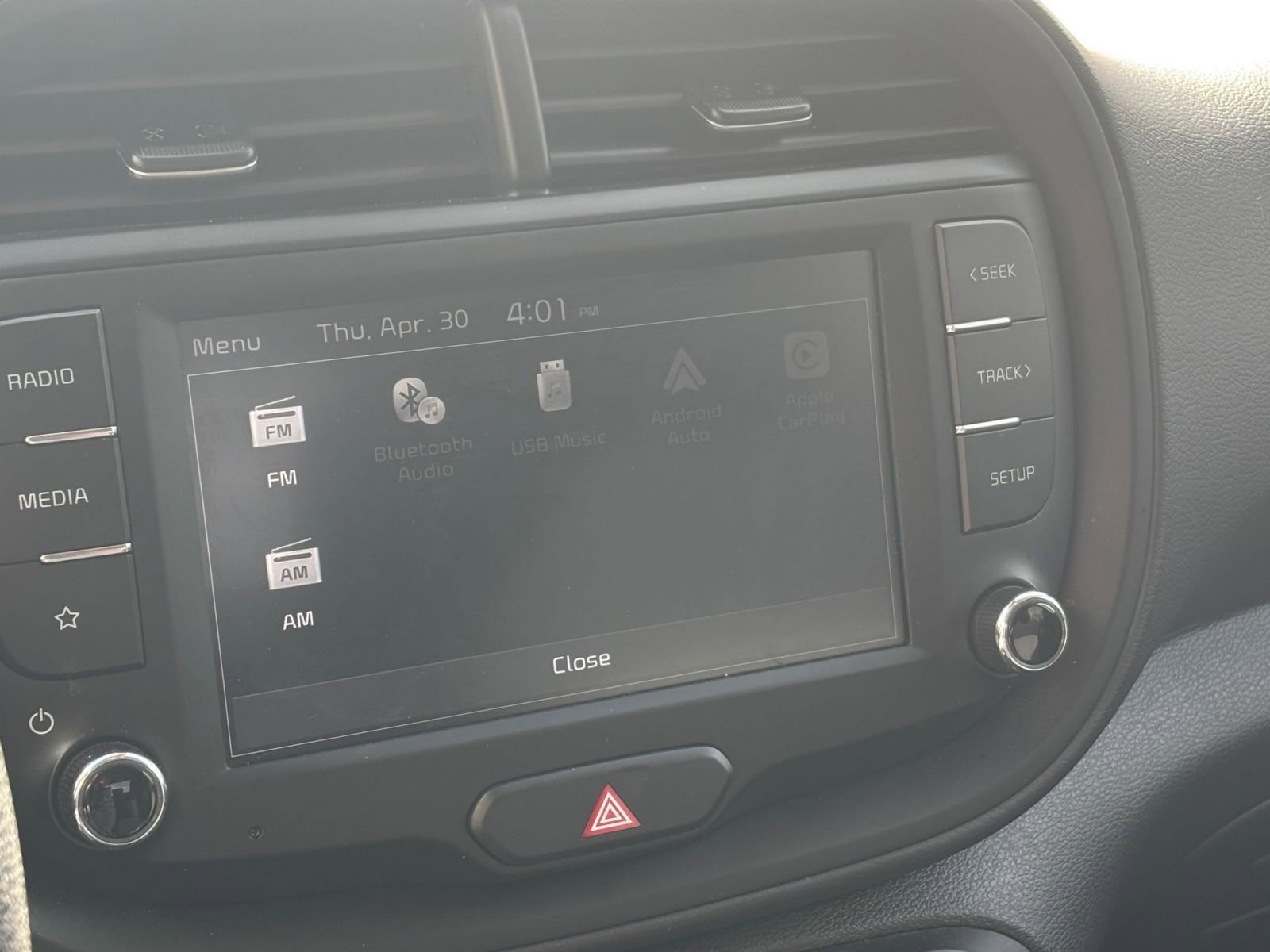 Used 2025 Kia Soul LX w/ LX Technology Package FWD image 20