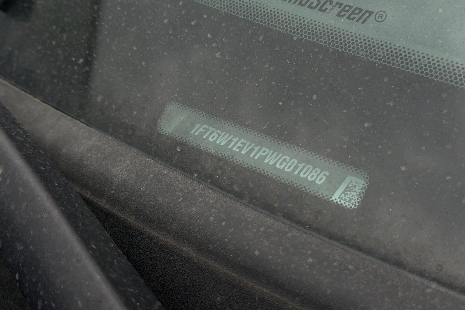 Used 2023 Ford F150 Lightning Platinum image 8