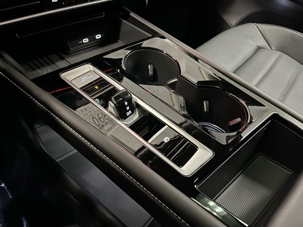 New 2026 Volkswagen Atlas SEL image 14