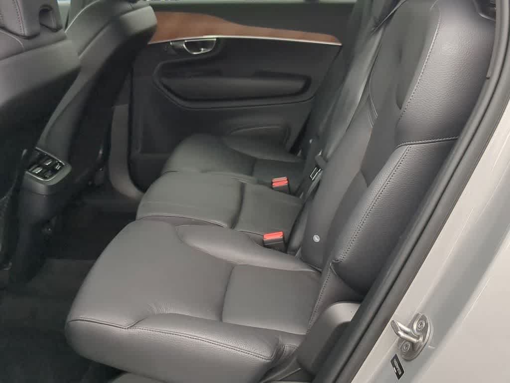 Certified 2023 Volvo XC90 B6 Plus w/ Protection Package Premier AWD/4WD image 18