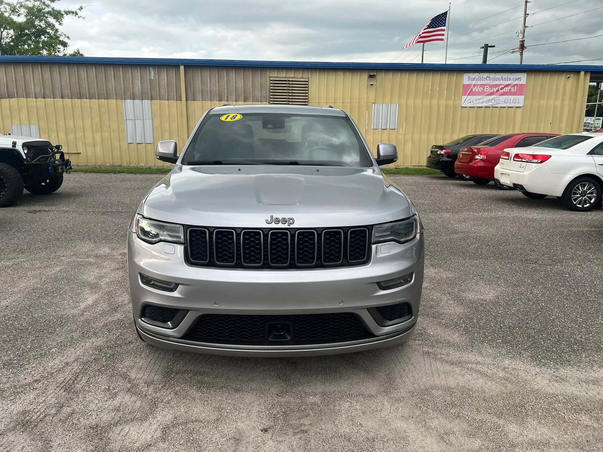 Used 2018 Jeep Grand Cherokee High Altitude RWD image 3