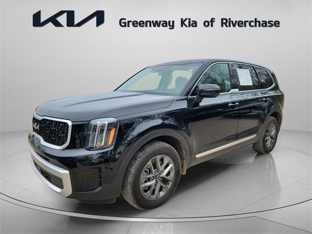 Certified 2025 Kia Telluride LX image 3